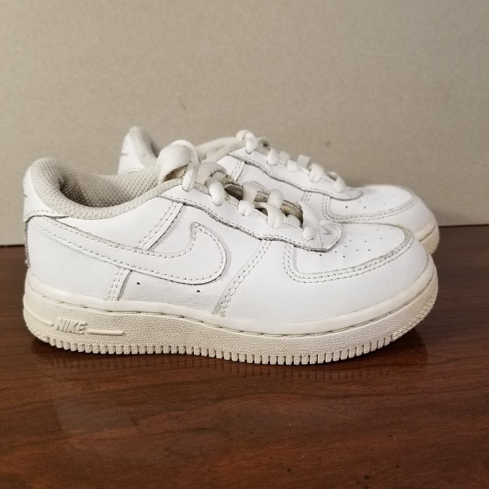 NIKE AIR FORCE 1s lows all white toddler size 9c